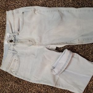 Judy Blue Light Blue Crop Jeans